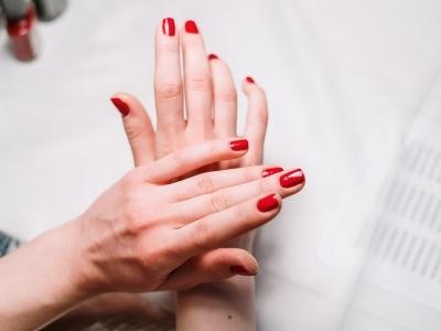 manicure millennium beauty